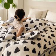 本与月官方旗舰店