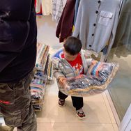 东盟服饰直播间