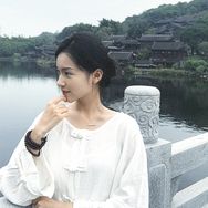 抖音人文社科排行榜第23名沅芷教太极,新榜指数823.0000,新增作品数2,分享数896,评论数1815,点赞数3.56w,新增粉丝数1.22w,累计粉丝数149.37w