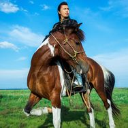 呼盟哈斯  《 我的相思飘过你的草原》