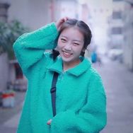 小不点吖（笑笑就开心）