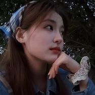 小颇🐽（刘佳怡）