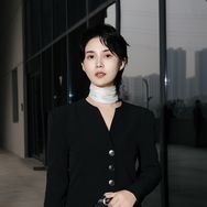 主持婚礼的朱琳