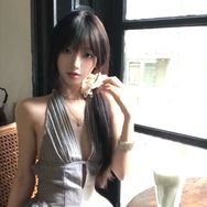 不是蚊子