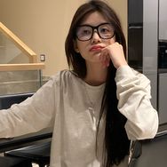 莹莹ooo