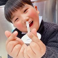 土豆爱汉堡（土豆家实体店的护肤品在橱窗）