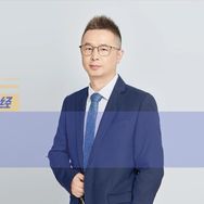 何毅財(cái)經(jīng)課堂