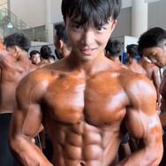 袁世林