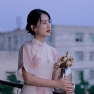 唐卿读书