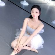 苗苗不是喵喵