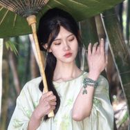是春晨吖