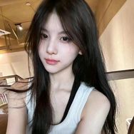 抖音影视综艺排行榜第20名小核桃看剧,新榜指数827.9000,新增作品数29,分享数2572,评论数533,点赞数3.86w,新增粉丝数1.18w,累计粉丝数158.68w