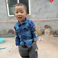 抖音涨粉榜母婴亲子排行榜第26名玉晨小盆友7月21号广西百色金黄芒果