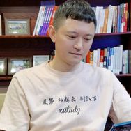 薛松