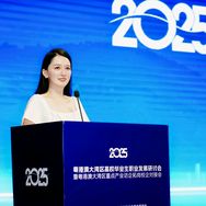 嘉楠和她的朋友们