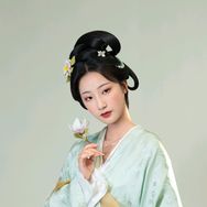 诸葛钢铁的铁