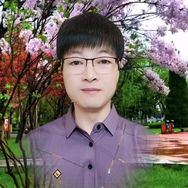 抖音科技数码排行榜第23名金光闪闪,新榜指数712.1000,新增作品数1,分享数911,评论数407,点赞数4748,新增粉丝数142,累计粉丝数105.75w