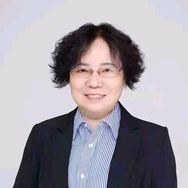 抖音医疗健康排行榜第16名医生王昕阿姨,新榜指数817.8000,新增作品数3,分享数10.2w,评论数5686,点赞数1w,新增粉丝数4020,累计粉丝数67.4w