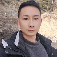 赵火火在跑山
