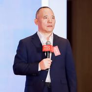 抖音涨粉榜财经排行榜第28名加速向松祚商业洞察