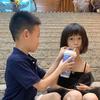 60后龙凤胎妈妈