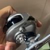 乌漆麻黑.