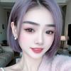 王 小 姐
