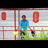就不