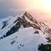踏雪攀峰