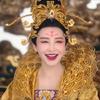 梅赛德斯小姐