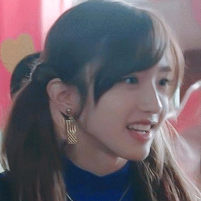 端慕华