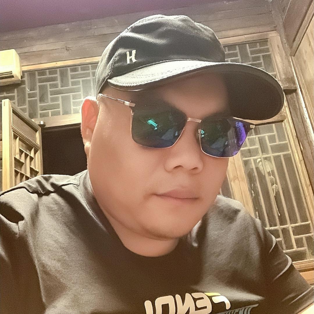 周晓刚