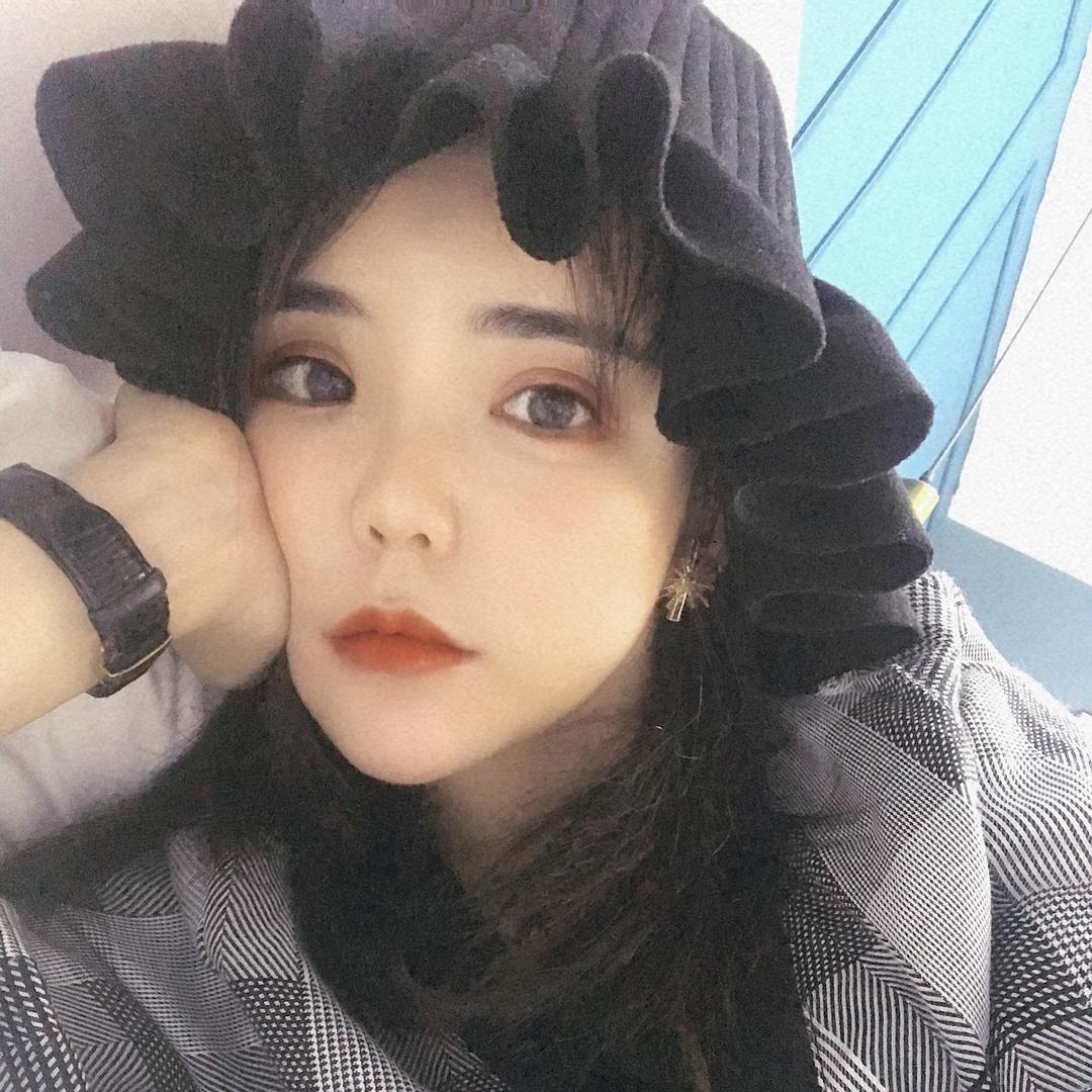 眉公子唯1美美甲美睫纹绣店