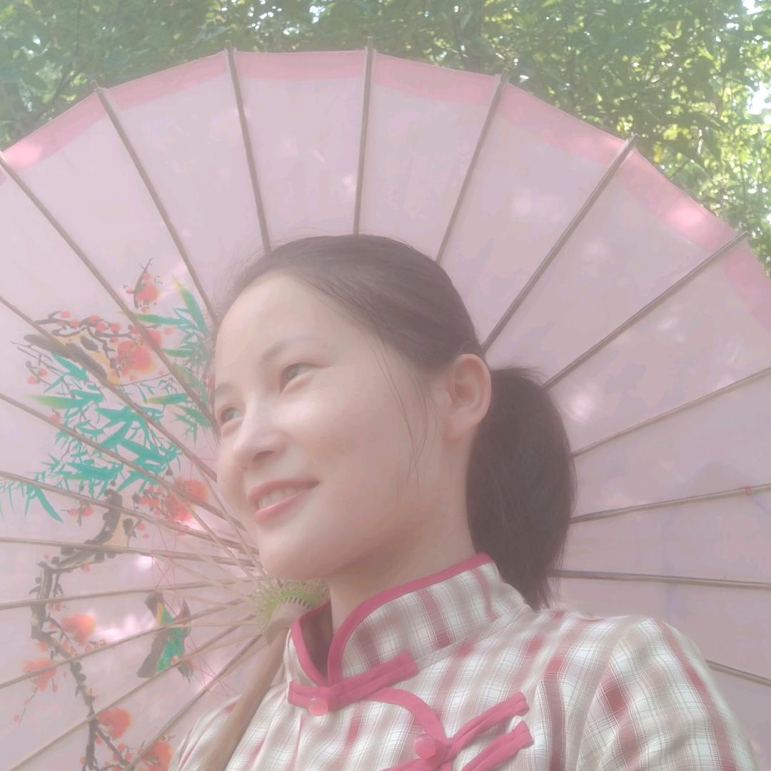 轻风扶细柳