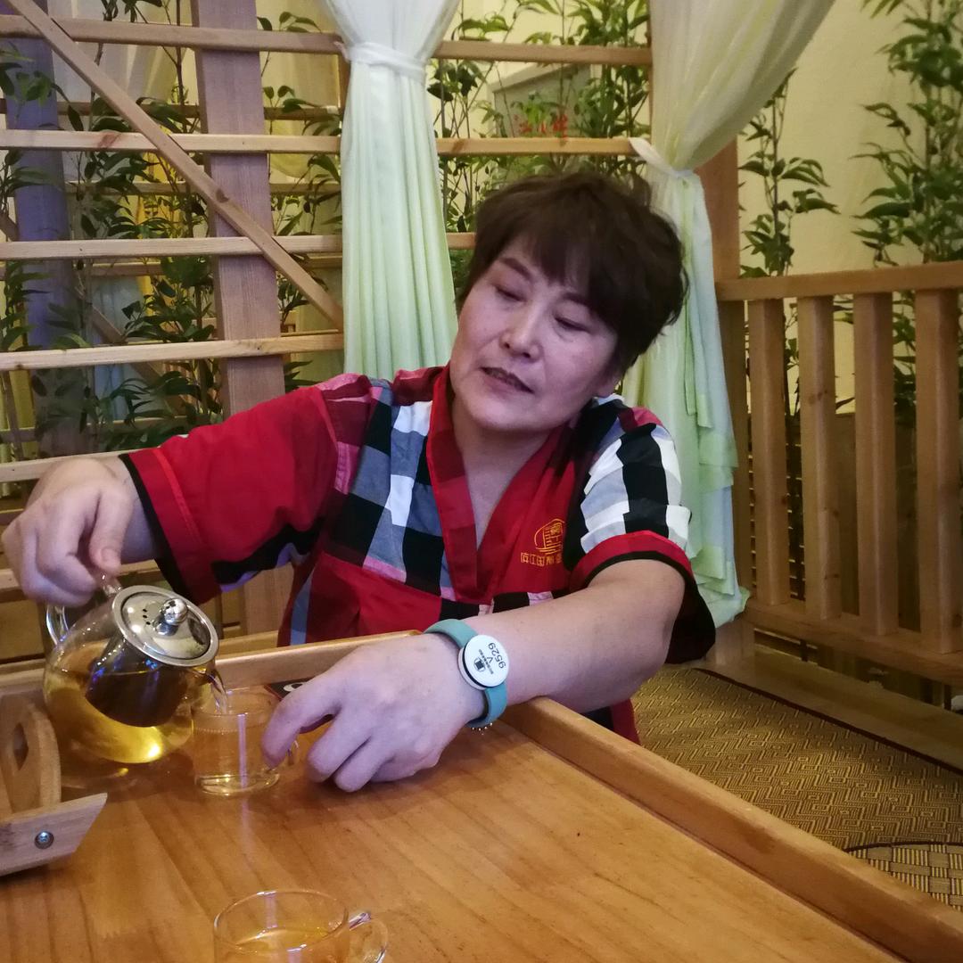 一夜熏风带暑来