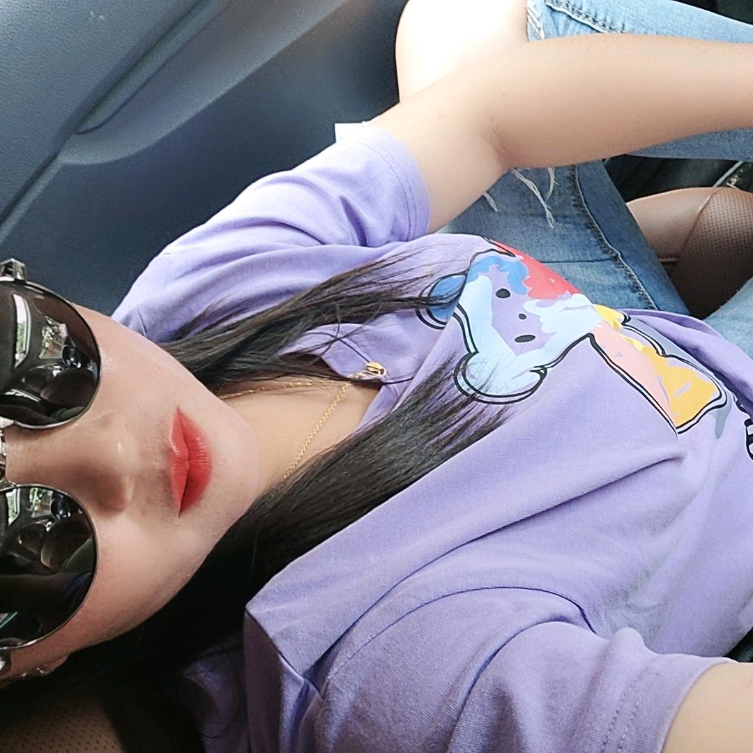 👄负债土豪姐: