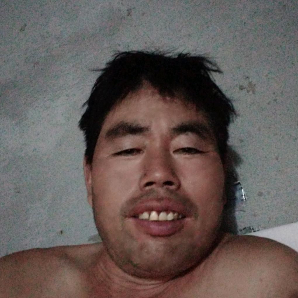 用户551586424382