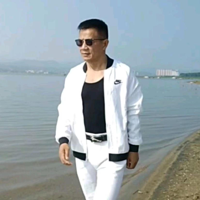 嵩城浪子