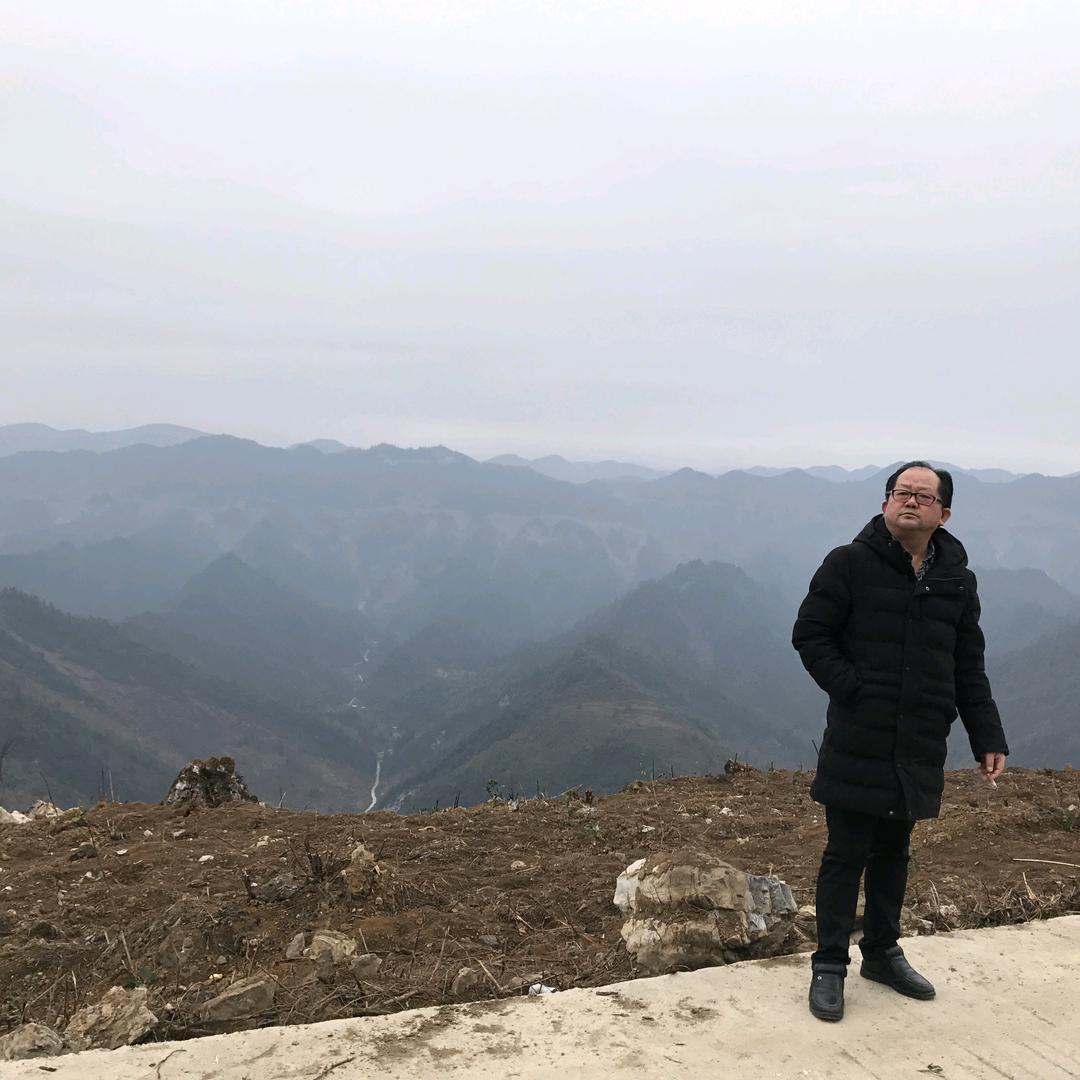 吴周廷