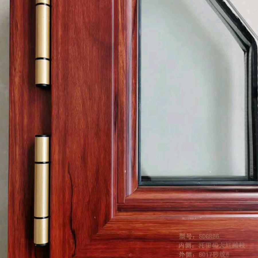 太原市尖草坪区龙凤门窗经销部刘龙