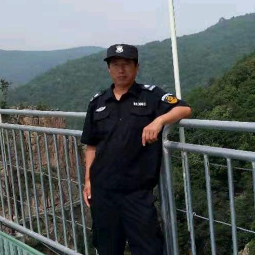 林区岩哥