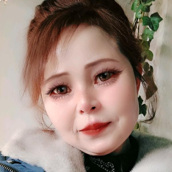 冬天里的白玫瑰