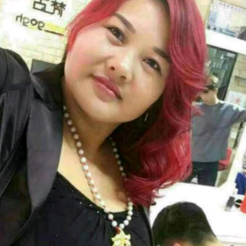 风味饭店的老板娘