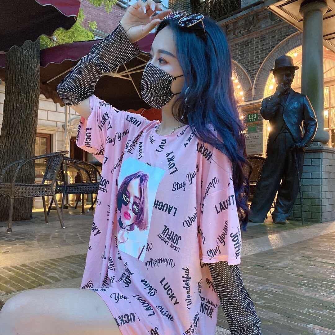 爱购物的小丫头