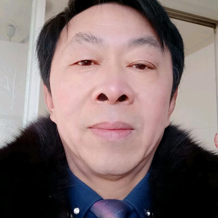 曲塘兴荣国际家具广场龙风缘床垫专卖张兴荣