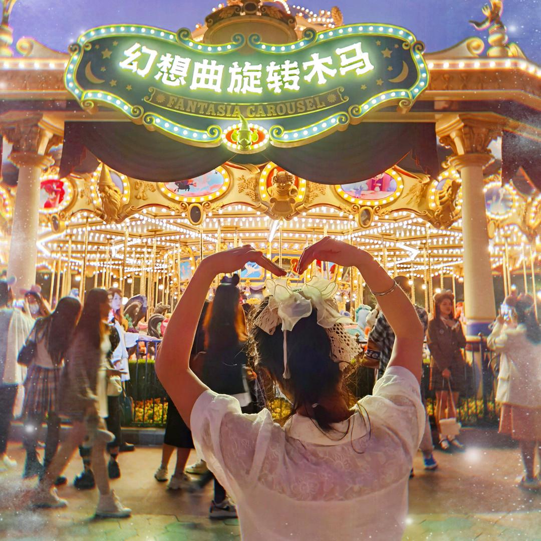 爱笑的小姑娘^_^