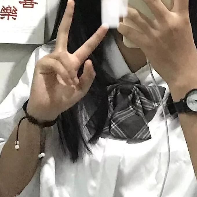 -美女6口水-