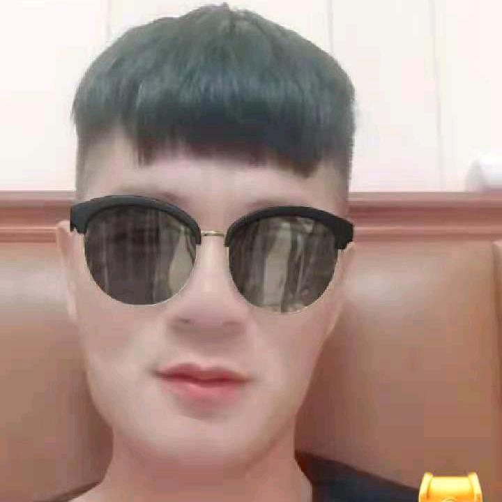 大章金城洗浴宾馆，飞