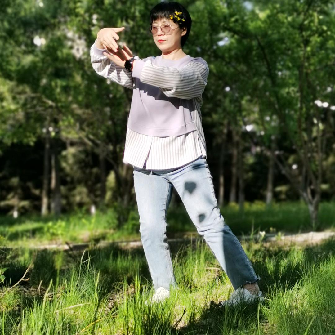 风清云淡洁如雪