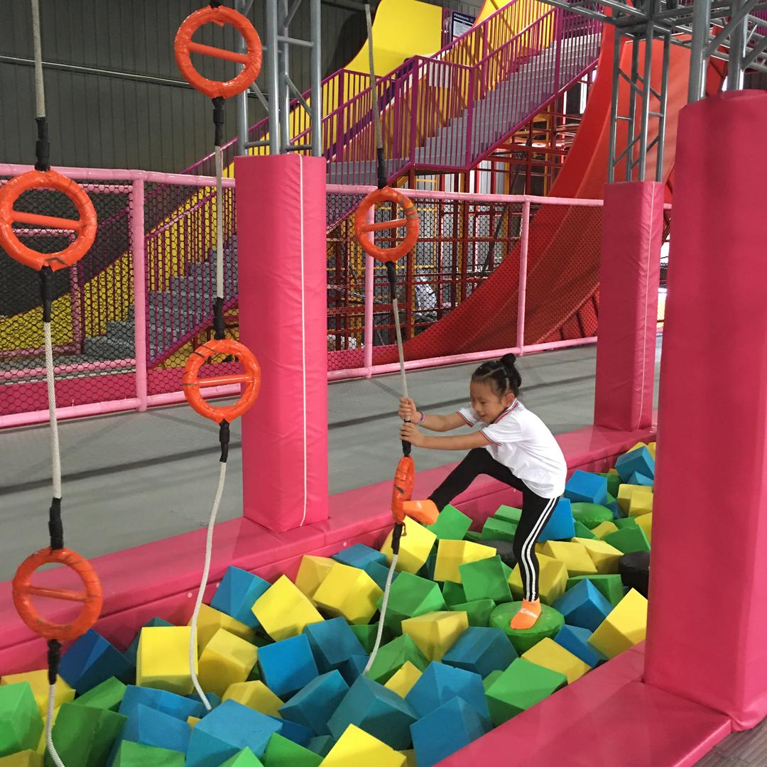 过道不能放垃圾！